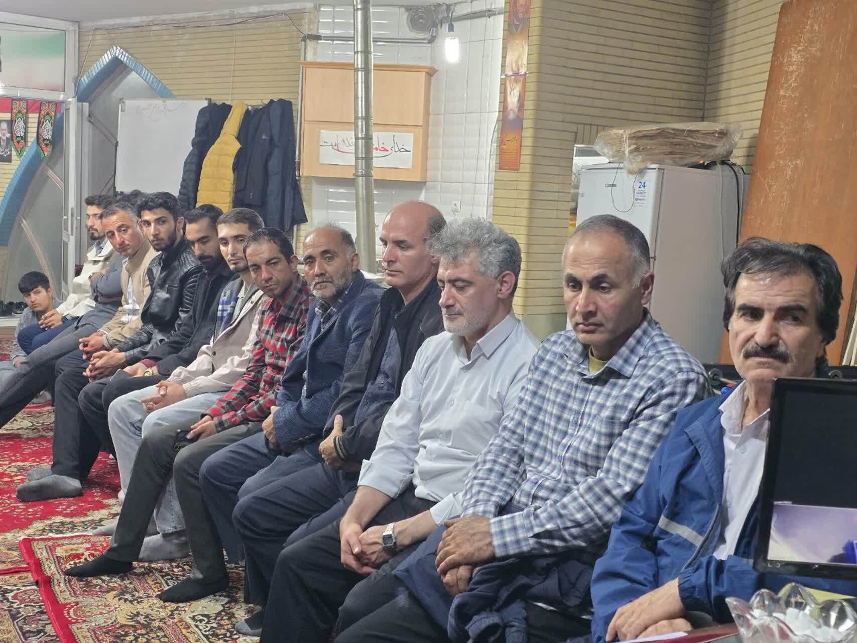 برگزاری جلسه هماهنگی شورای کانون بسیج مداحان و هیأت مذهبی سپاه تبریز+ تصاویر