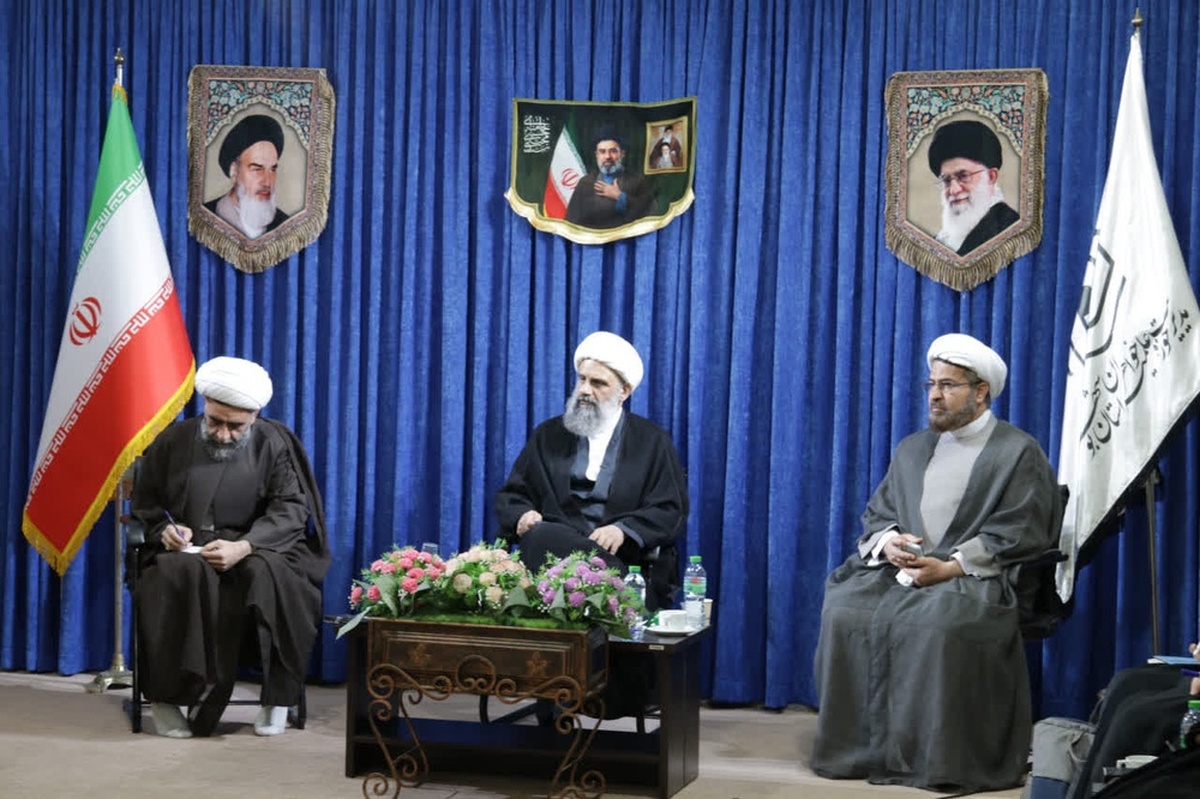 گفتمان سازی باید بر مبنای ذائقه جامعه ایجاد شود/ نگاه تحولی حوزه‌های علمیه خواهران در تبلیغ