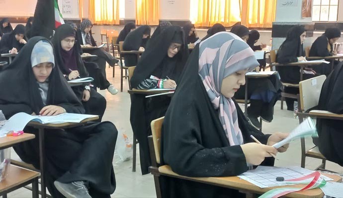 مرحله کتبی بیستمین دوره ارزیابی و اعطای مدرک تخصصی به حافظان قرآن کریم در کاشان برگزار شد مرحله کتبی بیستمین دوره ارزیابی و اعطای مدرک تخصصی به حافظان قرآن کریم در کاشان برگزار شد