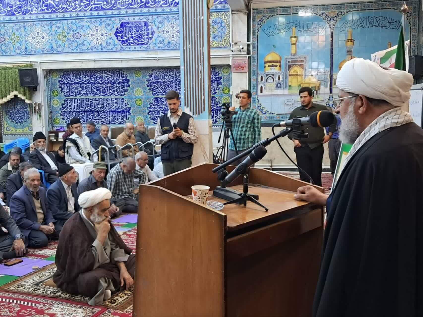گزارشی از سفر رئیس عقیدتی سیاسی فراجا به چهارمحال و بختیاری گزارشی از سفر رئیس عقیدتی سیاسی فراجا به چهارمحال و بختیاری