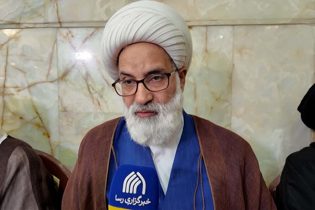 جمهوری اسلامی ایران در کنار همه مسلمانان جهان ایستاده‌ است