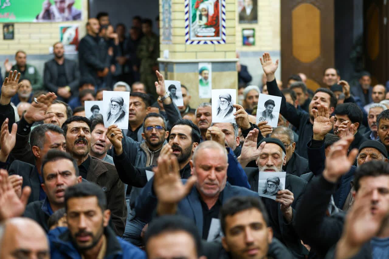 برگزاری یادواره شهدای بخشایش با حضور امام جمعه تبریز+ تصاویر برگزاری یادواره شهدای بخشایش با حضور امام جمعه تبریز+ تصاویر