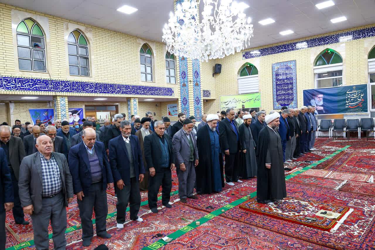 برگزاری یادواره شهدای بخشایش با حضور امام جمعه تبریز+ تصاویر برگزاری یادواره شهدای بخشایش با حضور امام جمعه تبریز+ تصاویر