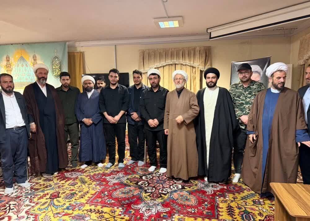 برگزاری نشست هماندیشی بسیج طلاب در حوزه ولیعصر برگزاری نشست هماندیشی بسیج طلاب در حوزه ولیعصر