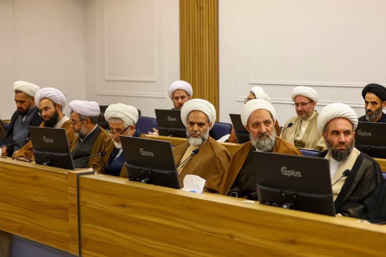 وحدت دل‌ها در جامعه جلوه‌ای از لطف الهی است+ تصاویر