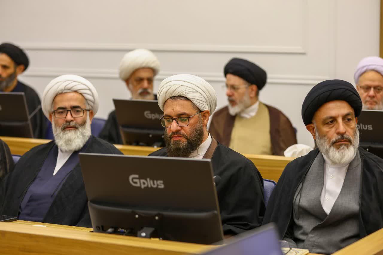 وحدت دل‌ها در جامعه جلوه‌ای از لطف الهی است+ تصاویر