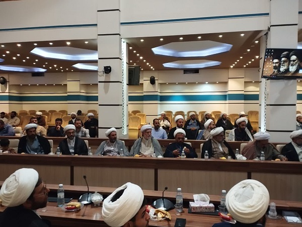 مراسم تجلیل از طلاب و روحانیون جهادگر عرصه میدان در استان فارس