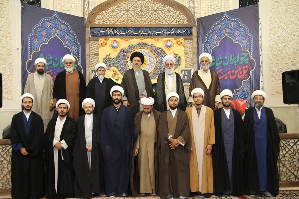 گردهمایی بزرگ مجاهدان فرهنگی فارس در آستانه ایام تبلیغی محرم و صفر گردهمایی بزرگ مجاهدان فرهنگی فارس در آستانه ایام تبلیغی محرم و صفر