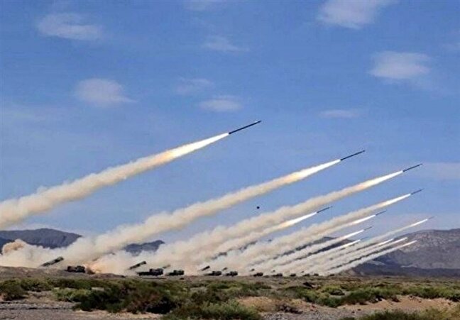 پاسخ قاطع و سنگین نیروهای مسلح به تداوم شرارت و تجاوز نظامی آمریکا پاسخ قاطع و سنگین نیروهای مسلح به تداوم شرارت و تجاوز نظامی آمریکا