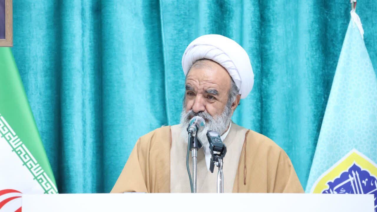 اقامه باشکوه نماز عید قربان در مرند به امامت آیت‌الله پورمحمدی+ تصاویر
