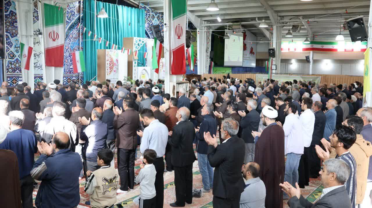 اقامه باشکوه نماز عید قربان در مرند به امامت آیت‌الله پورمحمدی+ تصاویر