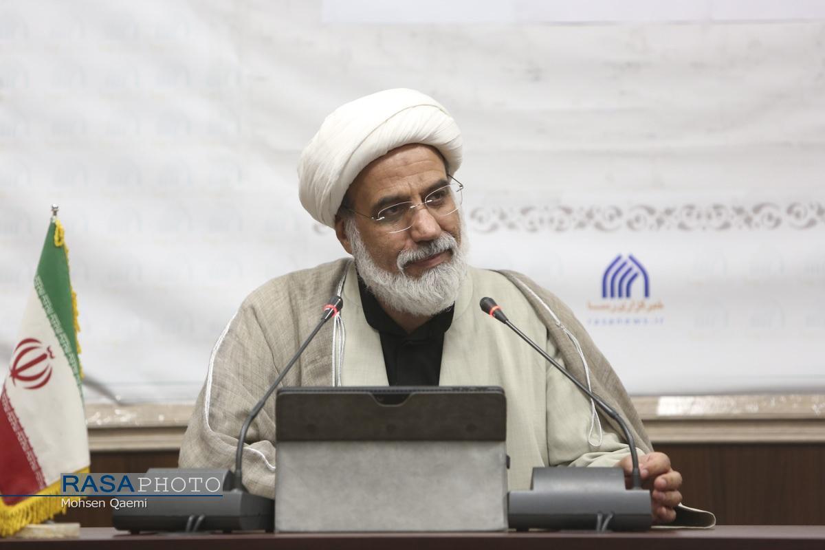 گزارشی از برگزاری نشست تخصصی «الگوهای روایتگری در آیین تشییع امام شهید» گزارشی از برگزاری نشست تخصصی «الگوهای روایتگری در آیین تشییع امام شهید»