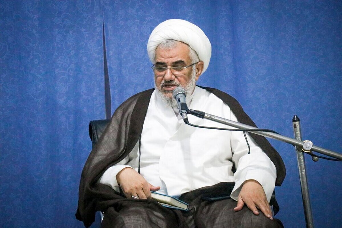 گزارشی از برگزاری نهمین همایش «حضرت سیدالعابدین امام سجاد» گزارشی از برگزاری نهمین همایش «حضرت سیدالعابدین امام سجاد»