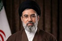 «استادِ بدون کرسی»؛ وقتی مرجعیت علمی از تواضع جدا نمی‌شود