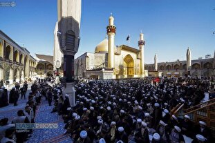 حضور گسترده علماء حوزه علمیه نجف اشرف در مراسم تشییع رهبر شهید انقلاب