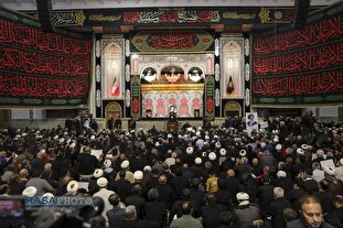 بزرگداشت امام شهید از سوی رهبر معظم انقلاب در حرم کریمه اهل‌بیت (س)