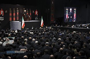 مراسم عزاداری شب تاسوعا در جوار محل شهادت رهبر شهید انقلاب اسلامی