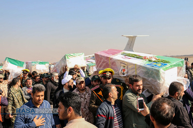 ورود پیکر ۲۷ تن از شهدای حادثه تروریستی خاش به اصفهان