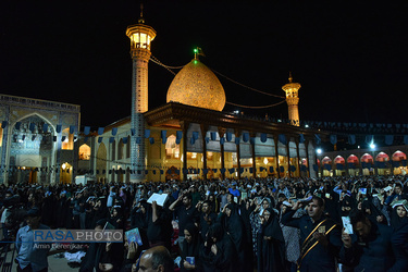 احیاء شب بیست و سوم ماه مبارک رمضان در حرم حضرت احمد بن موسی (ع) - شاهچراغ -در شیراز