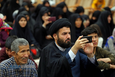 سخنرانی آیت الله حسینی بوشهری در جمع خانواده شهداء مدافع حرم