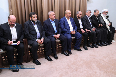 دیدار نایب رئیس دفتر سیاسی حماس و هیئت همراه با مقام معظم رهبری