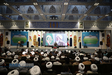 دیدار نخبگان حوزوی و دانشگاهی با حضرت آیت الله جوادی آملی در مشهد