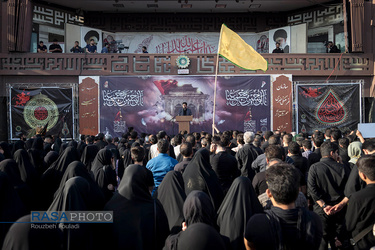 اجتماع بزرگ عاشقان اربعین حسینی در تهران