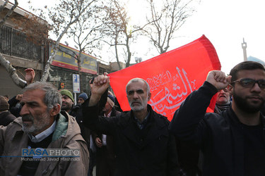 راهپیمایی نمازگزاران مشهد در حمایت ازسپاه و اقتدار و امنیت نظام اسلامی