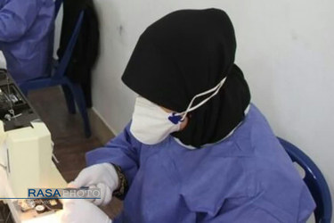بازدید آیت الله صفایی بوشهری نماینده ولی فقیه در استان بوشهر از کارگاه تولید ماسک