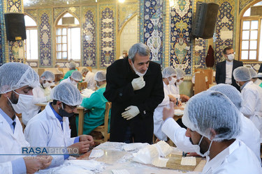 کارگاه جهادی تولید ماسک در حسینیه بنی فاطمه اصفهان