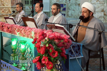ضبط برنامه تلوزیونی ترتیل خوانی قرآن در مسجد مقدس جمکران