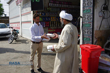 طبخ و توزیع ۱۱۰ هزار پرس غذای افطاری در مشهد