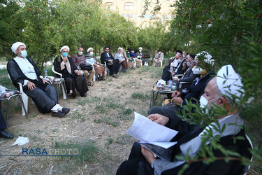 جلسه مدیران فرهنگی با آیت الله محمدی عراقی