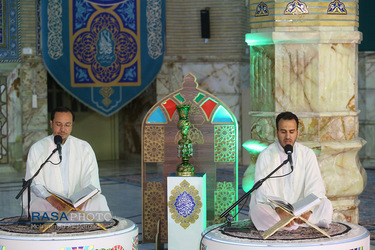 ضبط برنامه تلوزیونی جزء خوانی قرآن کریم در مسجد مقدس جمکران