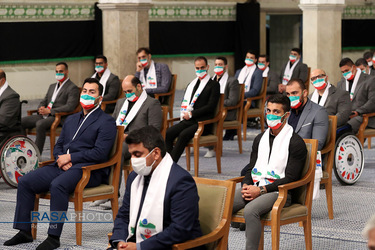 دیدار قهرمانان المپیک و پارالمپیک ایران با رهبر انقلاب