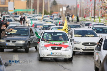 راهپیمایی خودرویی ۲۲ بهمن در همدان