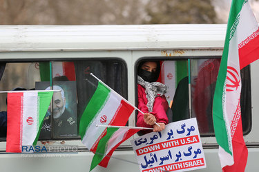 منتخب عکس‌های خبر گزاری رسا از راهپیمایی ۲۲ بهمن ۱۴۰۰
