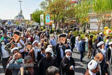 راهپیمایی مردم قم در محکومیت اهانت به تمثال امام خمینی (ره)