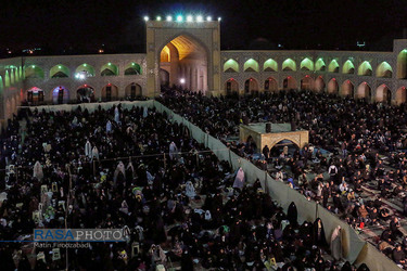 مزاسم احیاء شب بیست یکم ماه مبارک رمضان در مسجد جامع اصفهان