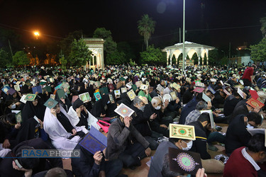 احیاء شب ۲۳ ماه مبارک رمضان در جوار امامزاده عبدالله (ع) گرگان