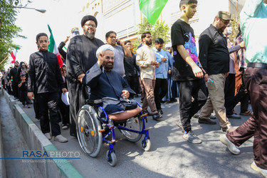 راهپیمایی مردم انقلابی قم علیه اغتشاشگران