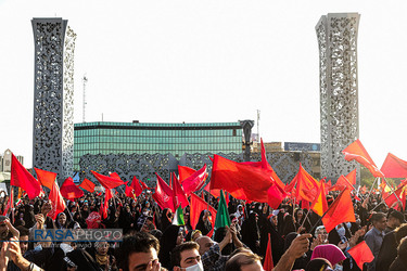 اجتماع بزرگ مردمی بیعت با امام زمان (عج) در میدان امام حسین (ع) تهران