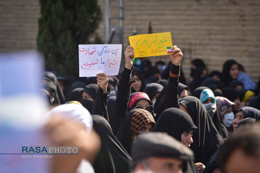 راهپیمایی اعلام انزجار مردم شیراز از حمله تروریستی به سومین حرم اهلبیت (ع)