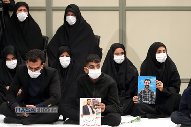دیدار خانواده شهدای حادثه‌ تروریستی شاهچراغ شیراز با رهبر معظم انقلاب