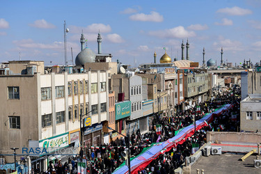 راهپیمایی باشکوه مردم قم در جشن پیروزی انقلاب