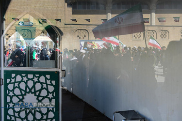 راهپیمایی باشکوه مردم قم در جشن پیروزی انقلاب