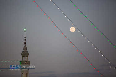 مسجد مقدس جمکران در شب میلاد امام زمان (عج)