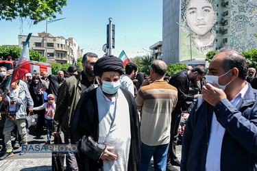 حضور فرزند رهبر معظم انقلاب در راهپیمایی روز جهانی قدس در تهران
