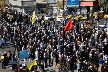 راهپیمایی طلاب قم در محکومیت حمله رژیم صهیونیستی به ملت مظلوم غزه