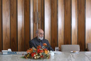 دیدار مدیرعامل خبرگزاری رسا با حاج حسین شریعتمداری